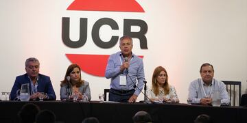 El senador Alfredo Cornejo finalizó su mandato al frente de la UCR nacional.