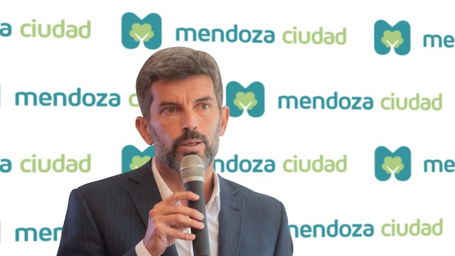 A partir del lunes los comercios de Ciudad abrirán a las 10