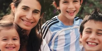 Alejado de las cámaras y más grande que nunca: así está hoy Valentín, el hijo del medio de Romina Yan