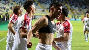 David el "Rulo" Romero anotó siete en Chile (foto) y ahora lleva tres en Tigre. A mitad de año, Talleres va a la repesca del delantero (La Voz archivo).