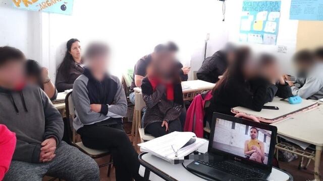 Charla en la Escuela Secundaria de Reta sobre Diversidad Sexual
