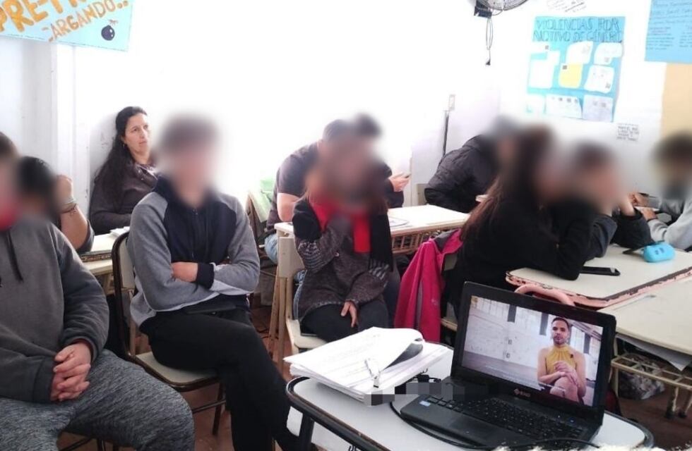 Charla en la Escuela Secundaria de Reta sobre Diversidad Sexual