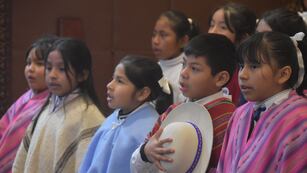 En las escuelas de Jujuy, las nuevas generaciones toman la posta de la recordación del Éxodo jujeño de 1812.