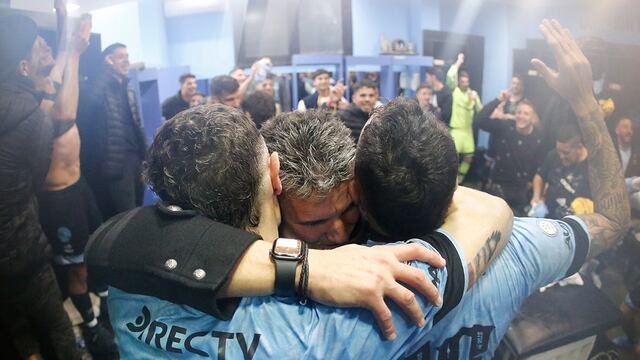 El presidente de Belgrano, Luis Fabián Artime, y un momento de honda emoción.