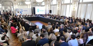 El Gobernador reunió a su gabinete ampliado para evaluar avances, definir objetivos y fortalecer el trabajo conjunto.