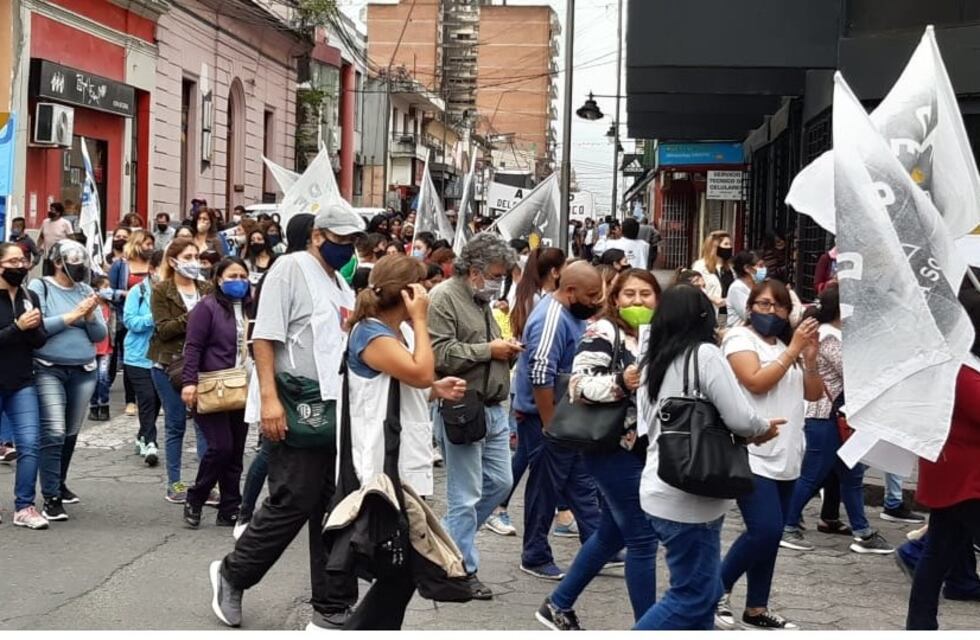 Docentes jujeños sostienen su rechazo al decreto provincial 1.807