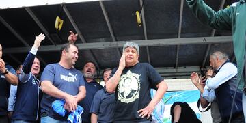 Pablo Moyano sigue con su idea de lograr una suma fija para los trabajadores, que no afecte al aguinaldo. Foto: Los Andes.