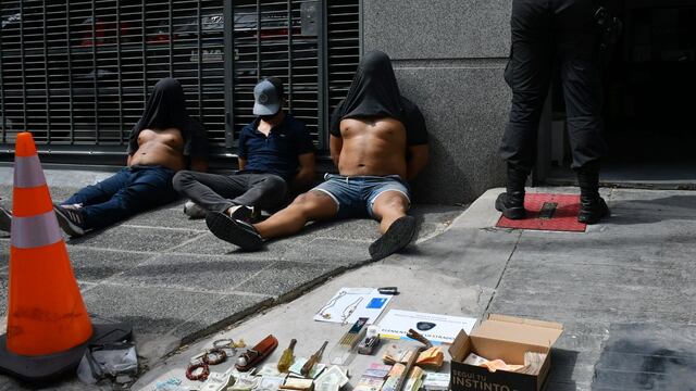 Entradera en Recoleta, persecución y detención en Monserrat