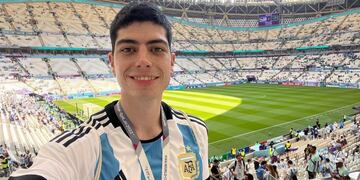 El periodista Joaquín Menéndez en Qatar.