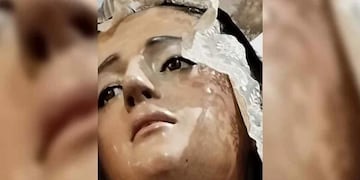 El manto de la imagen "estaba húmedo", aseguran.