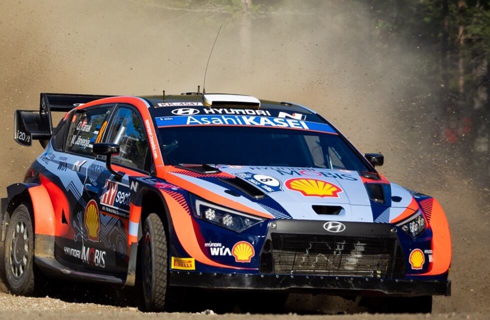 Rally Mundial: Tanak se mantiene como puntero en Finlandia