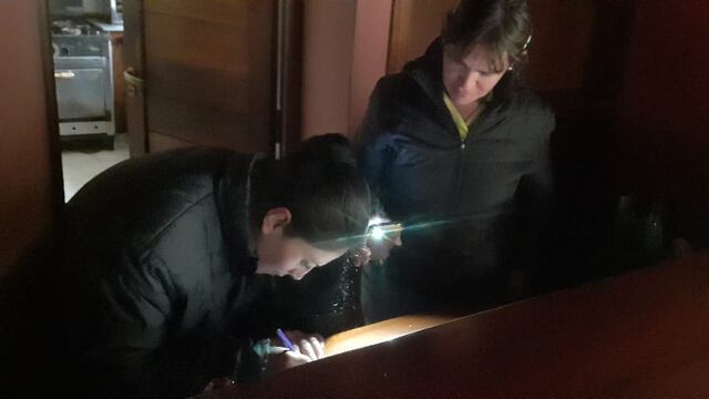 Trabajadores en el Museo de La Carolina, San Luis