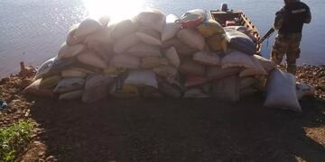 Incautan siete toneladas de soja ilegal en El Soberbio.