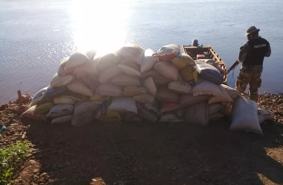 Incautan siete toneladas de soja ilegal en El Soberbio