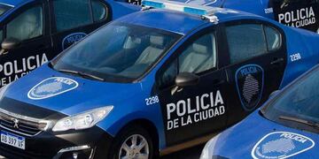 Un megaoperativo en Liniers logró sacar a un hombre atrincherado con su pareja en un domicilio.