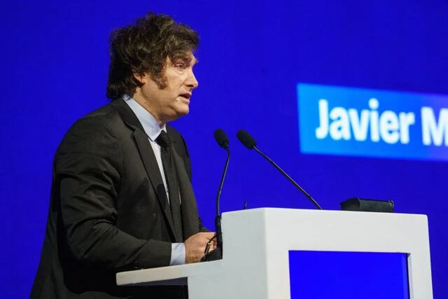 Milei en AmCham 2025.