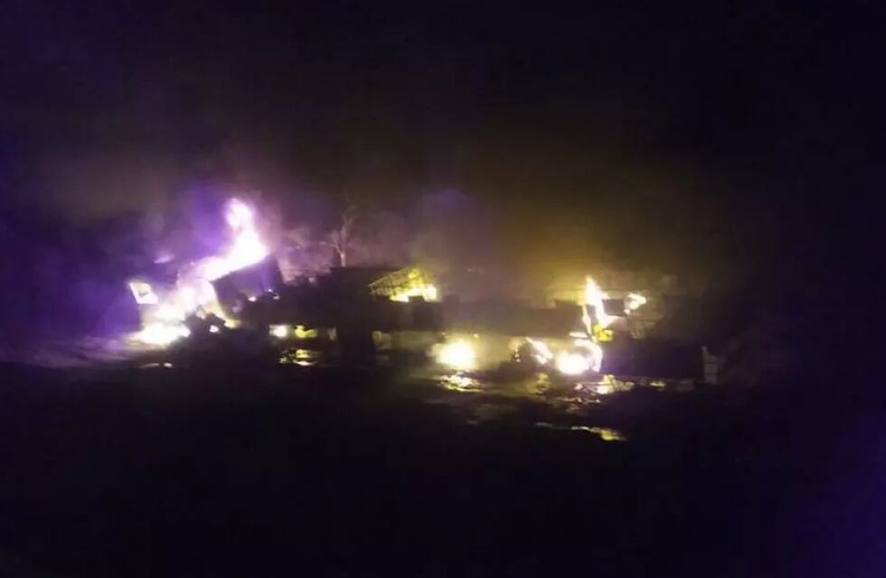 Horror en Córdoba: transportaba mil litros de aceite, se prendió fuego y murió calcinado