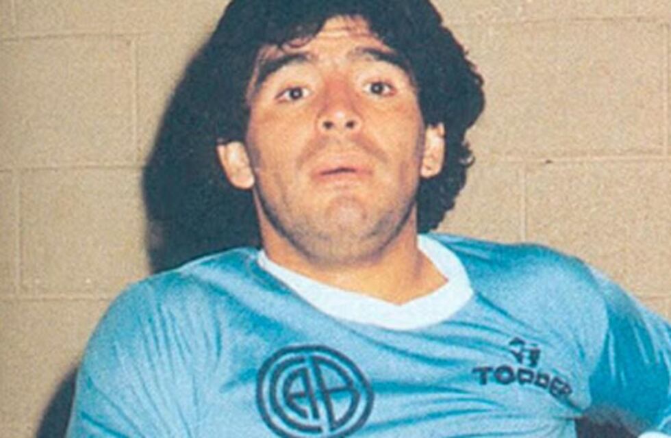 Belgrano y el carnet de socio para Diego Maradona, como homenaje