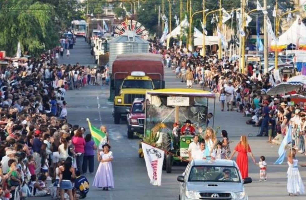 Fiesta Provincial del Trigo: Reglamento del Desfile y Concurso de Carrozas