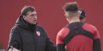 El Rojo viene de caer sobre el final ante River por 1-0 en condición de local.