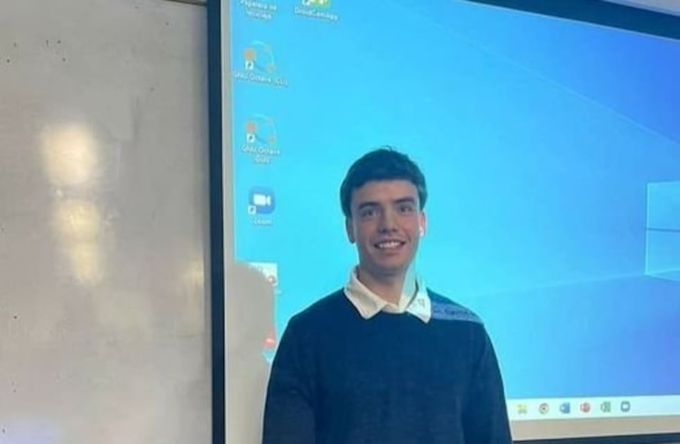David Williams, el primer estudiante de Argentina en recibirse en una carrera particular en La Plata