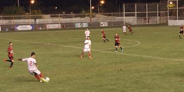 Huracán de Tres Arroyos venció a Juarense por 2 a 1 y logró el pase a la ronda de Playoffs. (Foto: Diario 3)