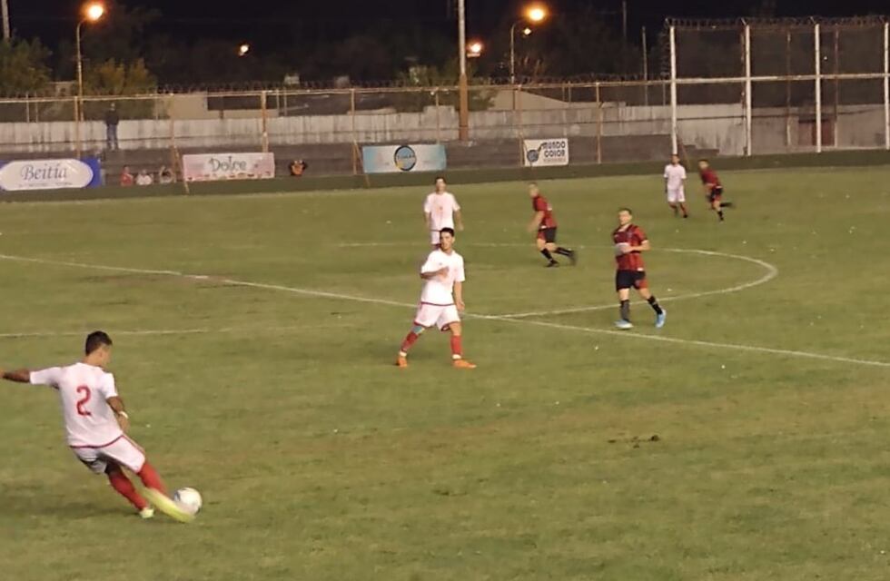 Agónica clasificación de Huracán de Tres Arroyos en el Torneo Regional