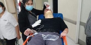 El penitenciario fue asistido en Urgencias del Hospital Rawson.