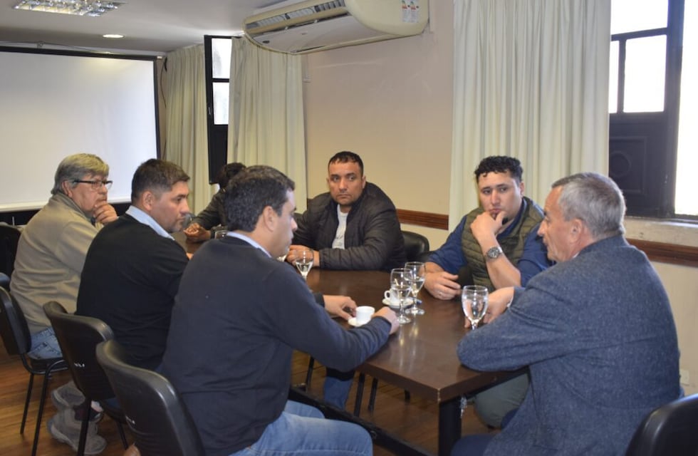 El Gobierno y la FCCAT evaluaron el avance de la zafra 2025