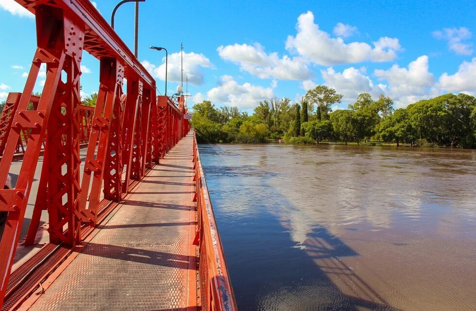 Gualeguaychú en alerta: el río es monitoreado permanentemente ante posibles inundaciones