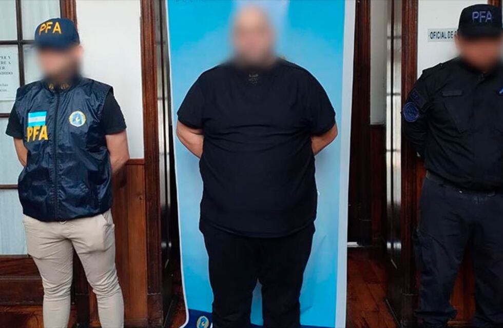 Detuvieron a un presunto estafador que habría fingido ser representante de jugadores de fútbol