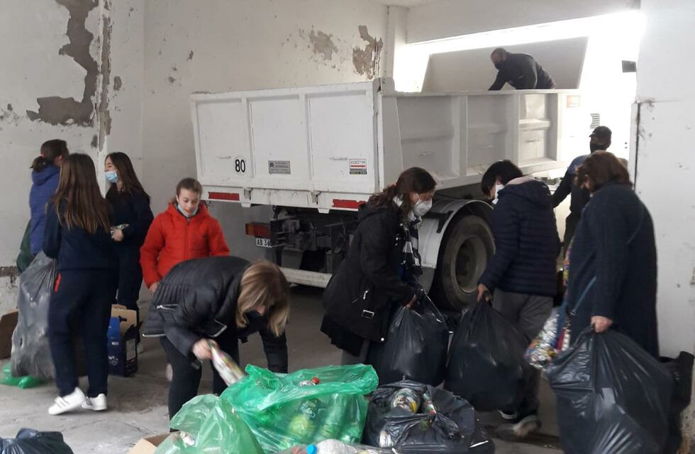 Primer envío a la Fundación “Botellas de Amor”