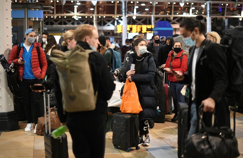 La Unión Europea se reúne de urgencia por la nueva variante del coronavirus