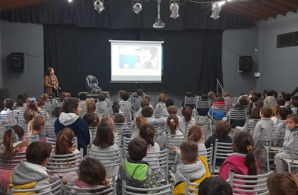 Educación Vial en el nivel inicial de la Escuela Agropecuaria de Tres Arroyos