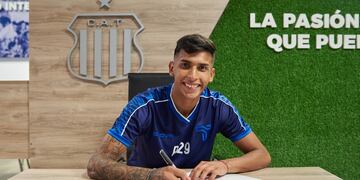 El delantero Leandro Espejo es el primer refuerzo de Talleres. Viene de Sportivo Peñarol de San Juan. Con contrato hasta diciembre del 2022. (Prensa Talleres)