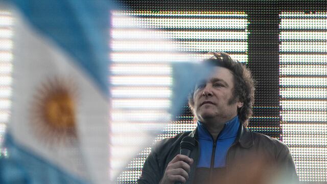 Quedó habilitada la feria para tratar en fuero contencioso administrativo amparos contra el DNU. Foto: AP