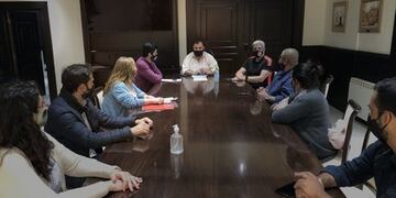 La iniciativa abarca a más de la mitad de los comercios habilitados en la villa turística.