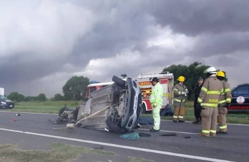 Un muerto y tres heridos graves en un choque en la Autopista Rosario - Santa Fe