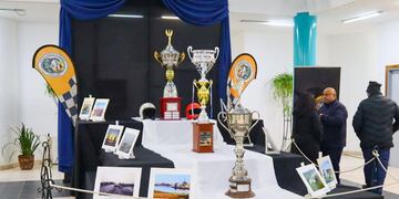 Río Grande: continúa la muestra fotográfica por el 48° Gran Premio de la Hermandad