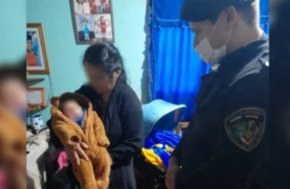 Efectivos policiales reanimaron a un bebé de un mes de vida