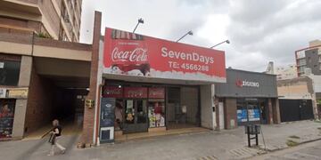 Realizaron una denuncia por abuso contra el dueño de un supermercado chino ubicado en 11 de abril 160.