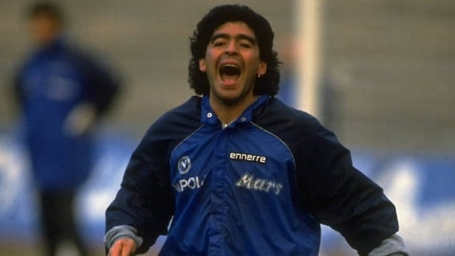 Los creadores de "Live is Life" recordaron a Maradona y su baile. /Gentileza.