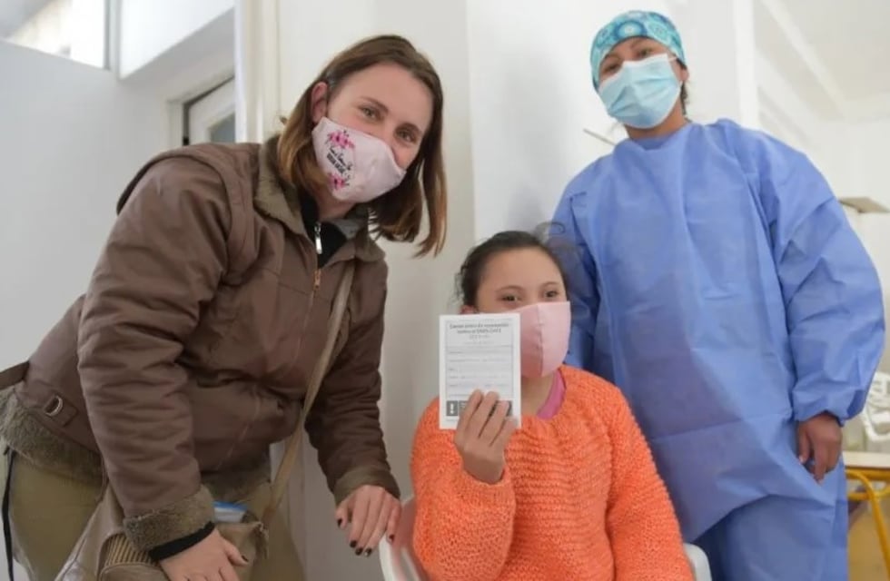 Vacunación en Jujuy: más de 170 mil personas tienen esquema completo