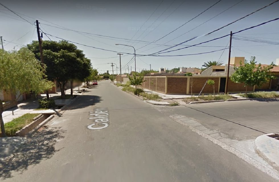 Delincuentes ingresaron a un complejo de Maipú y les robaron a inquilinos de tres departamentos