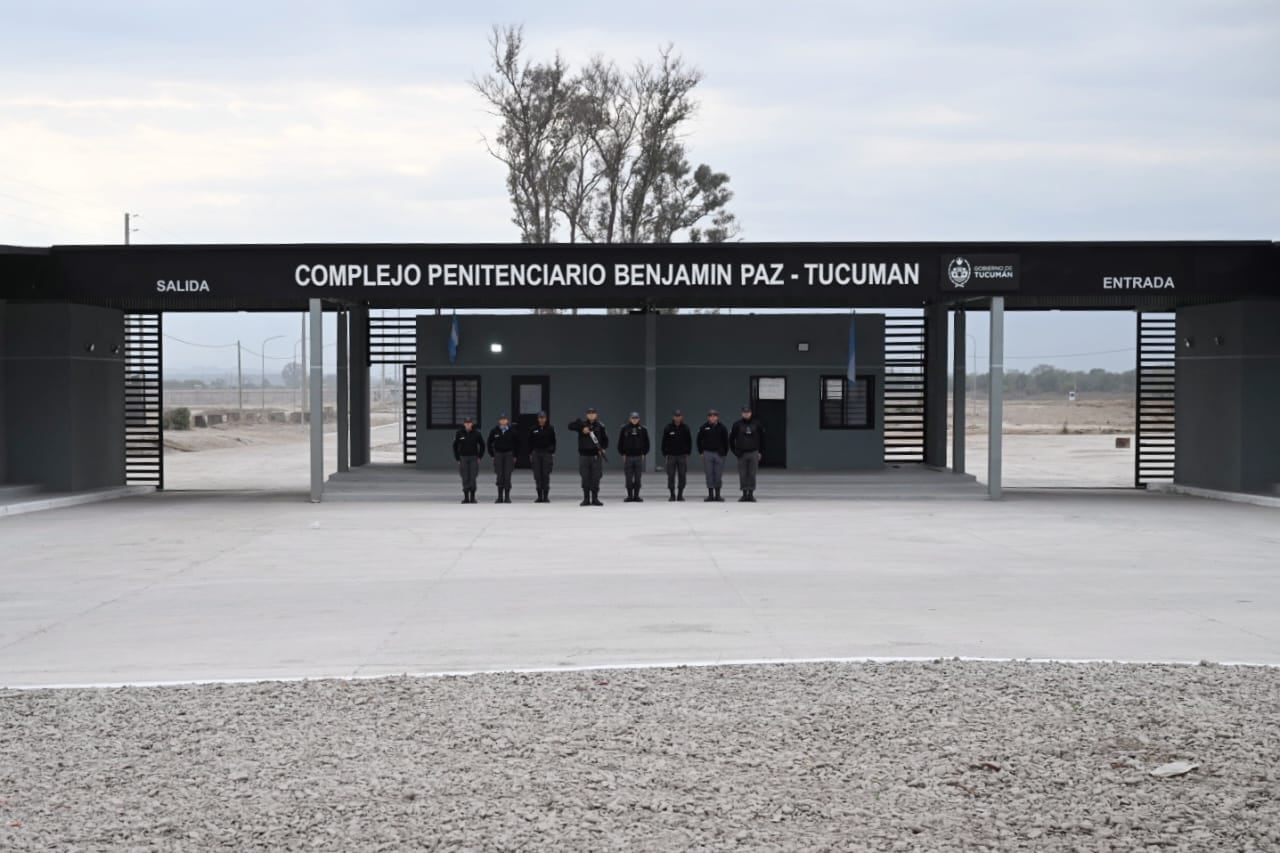 La distribución de los espacios está pensada para optimizar la vigilancia.