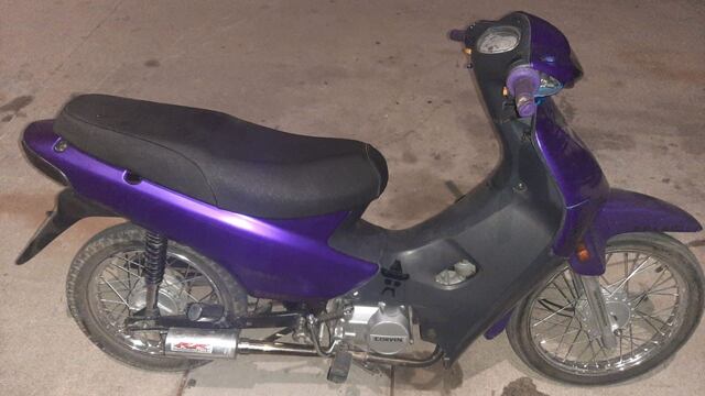 Arroyito: venía sin casco y con escape modificado y le secuestraron la moto
