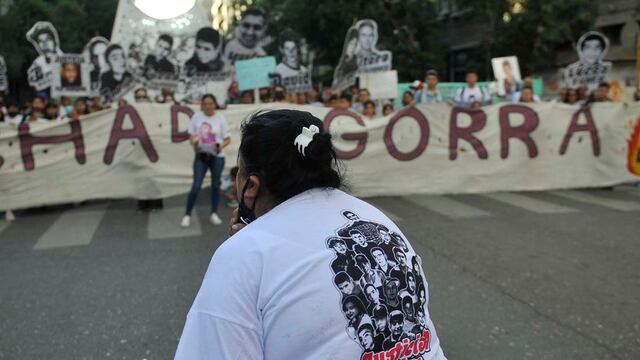 Marcha de la Gorra por las calles del centro de Córdoba (Javier Ferreyra).