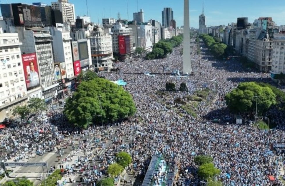 Cómo funcionará el transporte público este martes 20 de diciembre tras los festejos de la llegada de la Selección Argentina