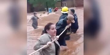 Fuertes lluvias y tormentas azotan Misiones: hay evacuados y múltiples incidentes reportados.
