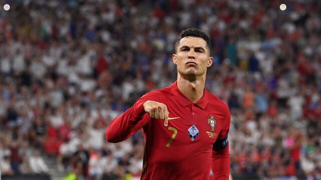 Cristiano Ronaldo alcanzó los 300 millones de seguidores en Instagram.